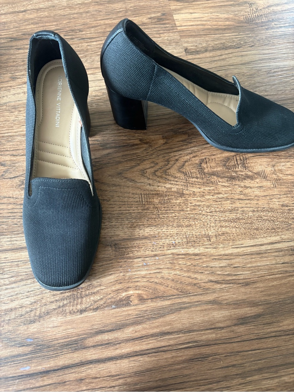 Adrienne Vittadini size 10 
Classic Black Women's Block Heel Pumps
